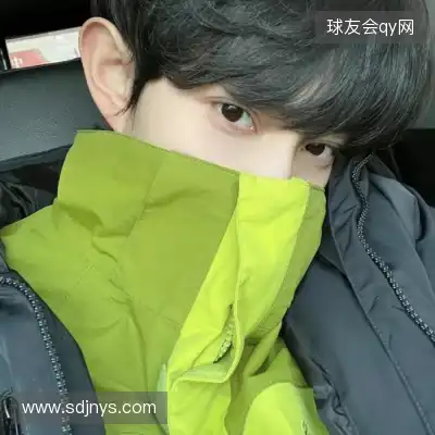 骆铖柳